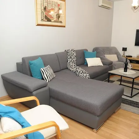 Apartamento Santa *